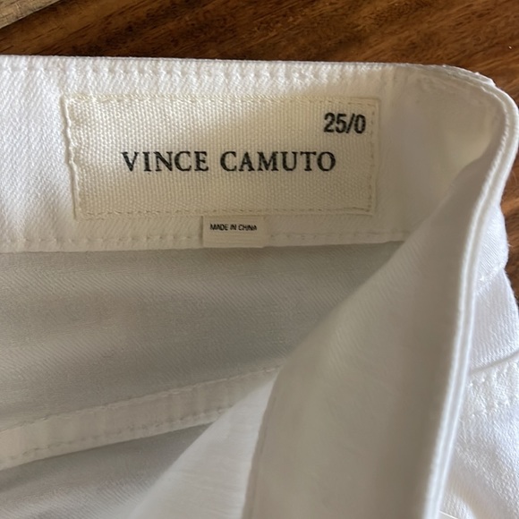 White jeans-nwt, size 25 - Picture 2 of 4